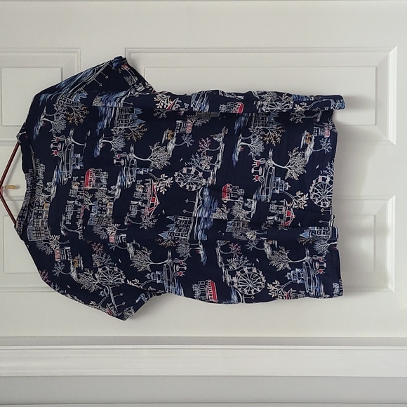 Old Navy blue button down shirt - Picture 2 of 6